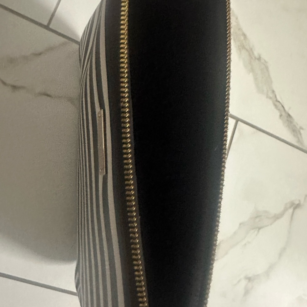 Kate Spade Computer Bag - Picture 2 of 3